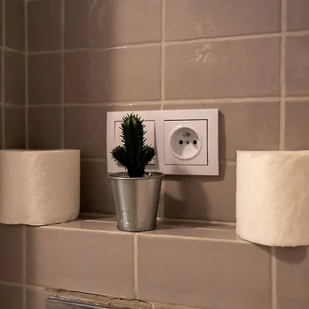 Appartement Downtown - Trams&bus Nearby - By Rentujemy *