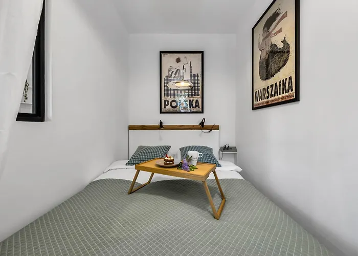 Apartament Downtown - Trams&bus Nearby - By Rentujemy Warszawa